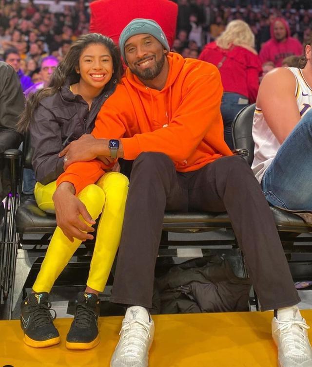 哈登带伤砍 哈登带伤砍