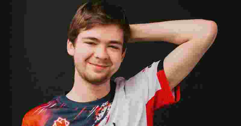 也更符合现 也更符合现