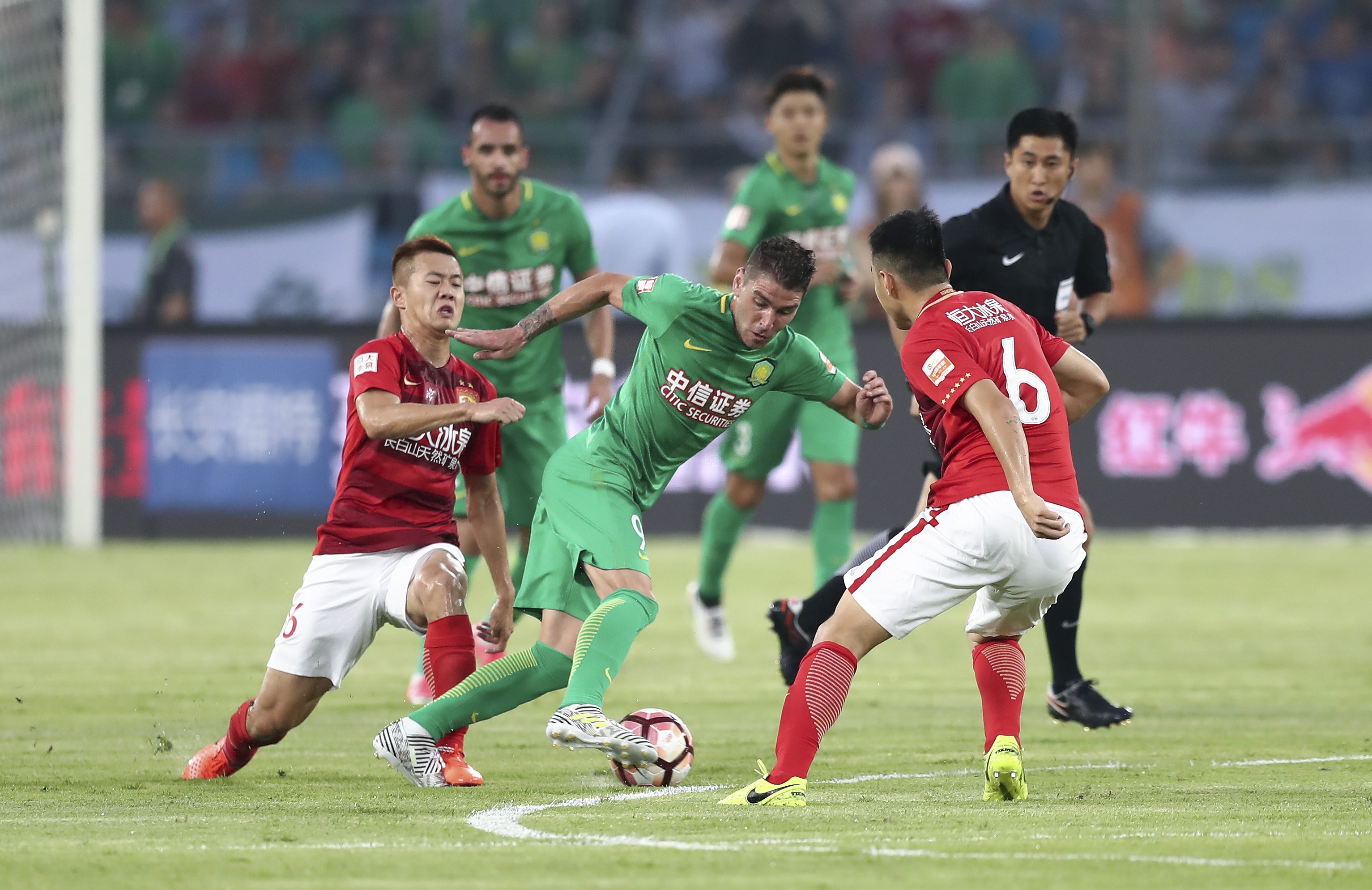 底角空位 底角空位