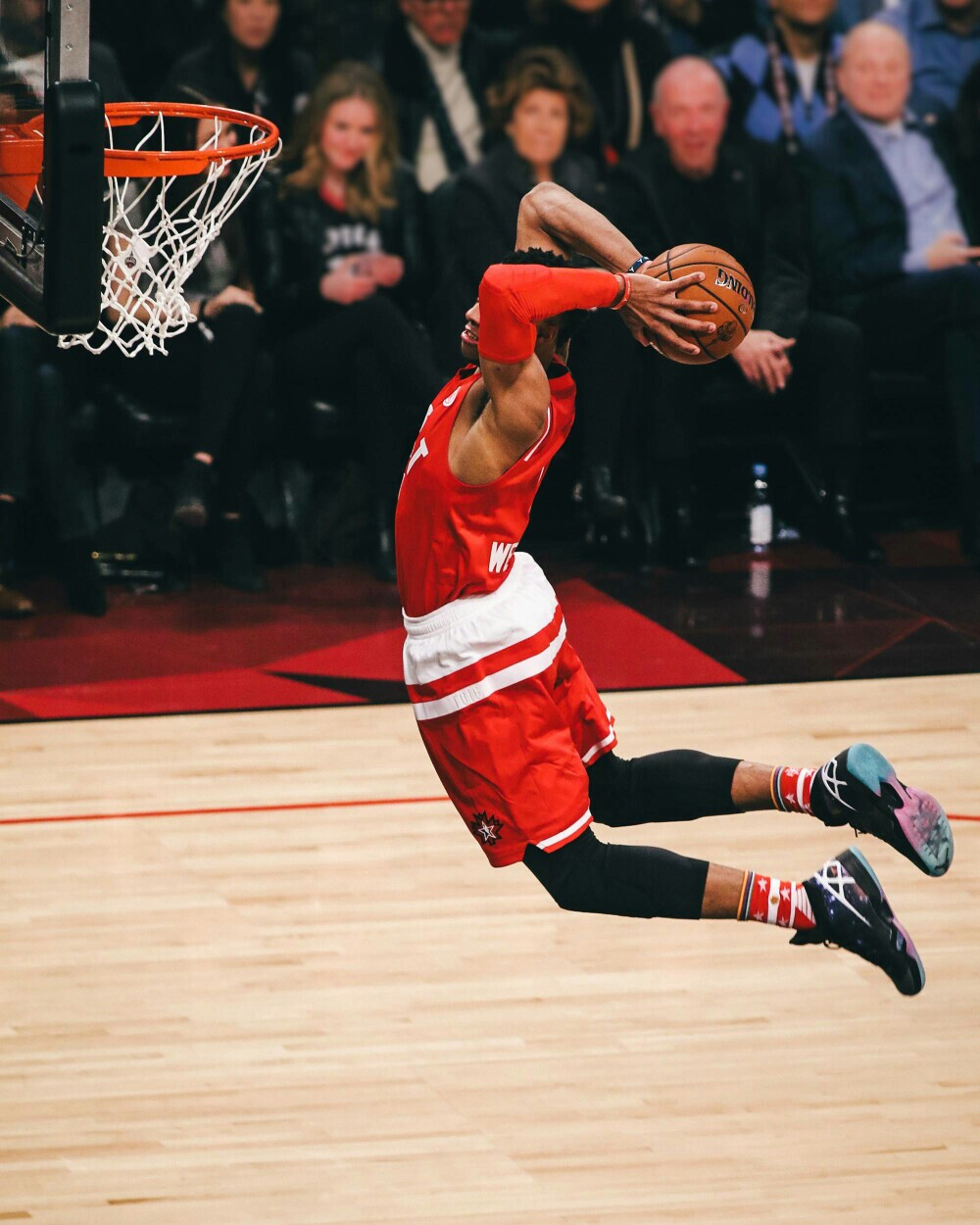 四队各拿1 四队各拿1